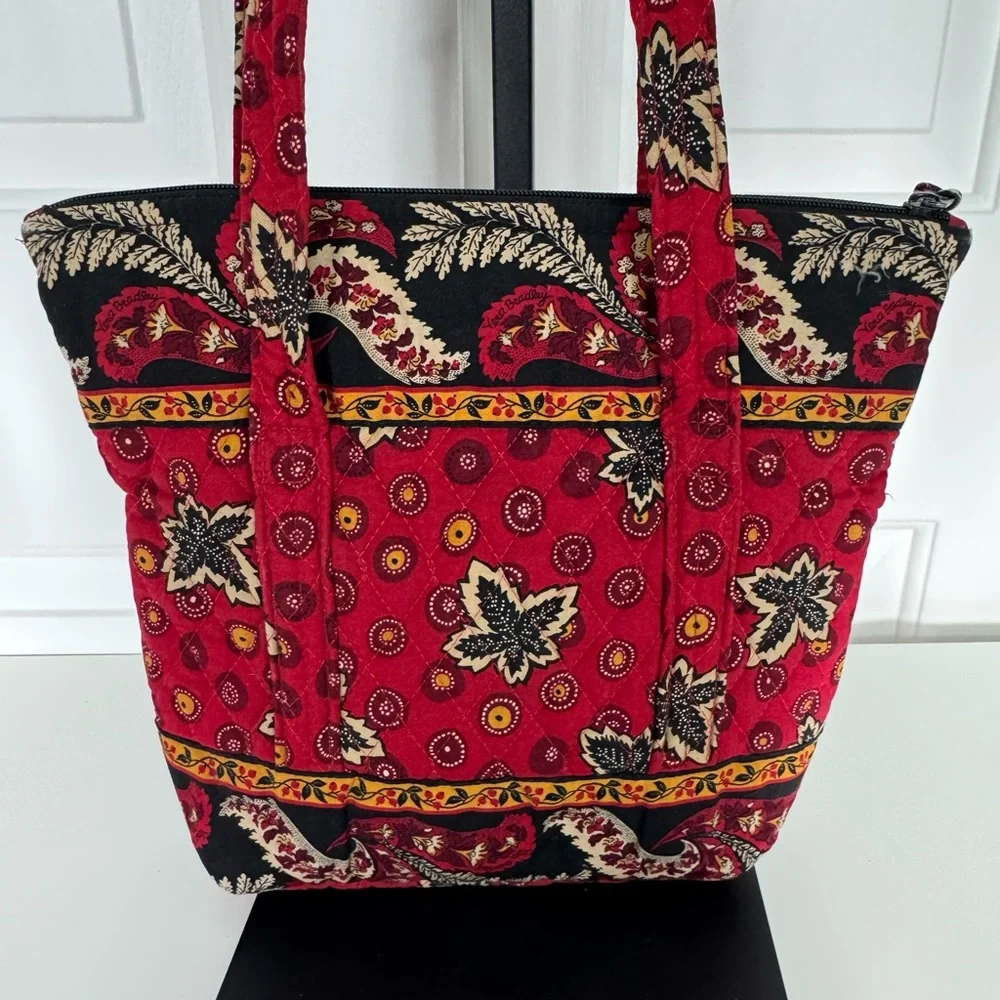 Retired Vera Bradley Provincial Red‎ Maple Leaf Villager Tote Bag And Wallet